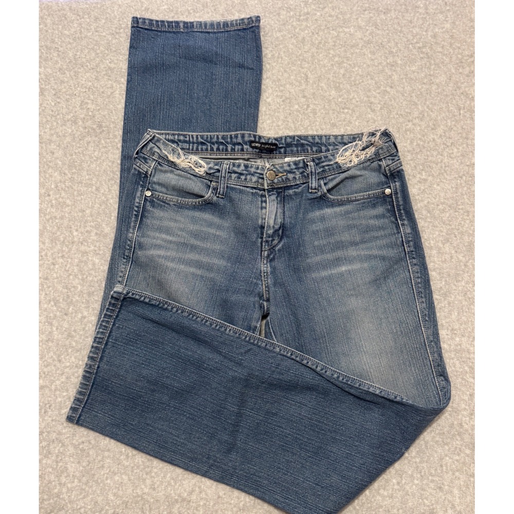 Levis Night Blues Straight Leg Distressed Jeans Medium Wash Womens 8M Mid Rise